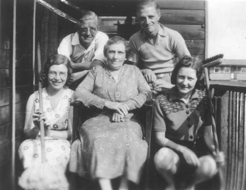 Nanny, Grandpa,Granny, Dad and Mum on holiday